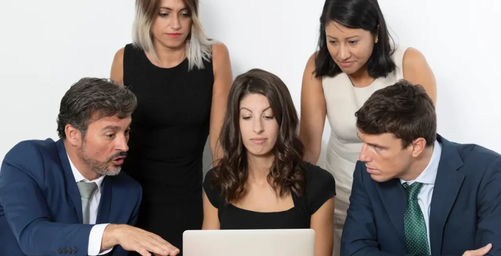Consejo Administración ¿Cuál es la función del consejo en la propiedad horizontal? 1 función del consejo